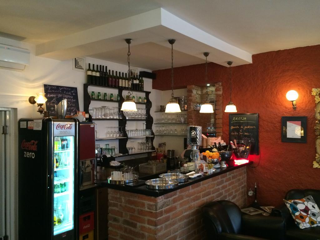 B&B Fotic Zagreb Dış mekan fotoğraf